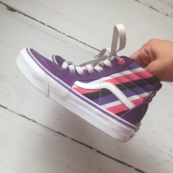 girls purple vans